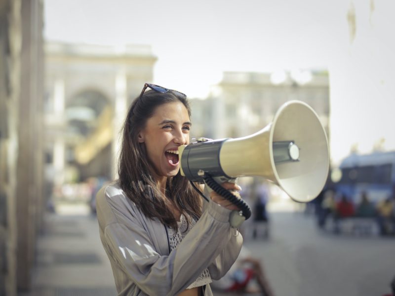 Perfect your French pronunciation with these tricks