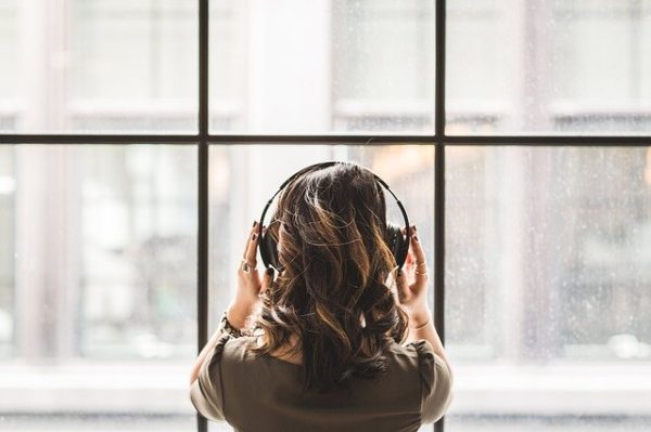 The best korean podcasts for beginners, intermediate and advanced