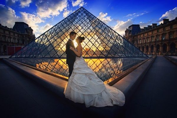 Learn romantic French phrases before you get married