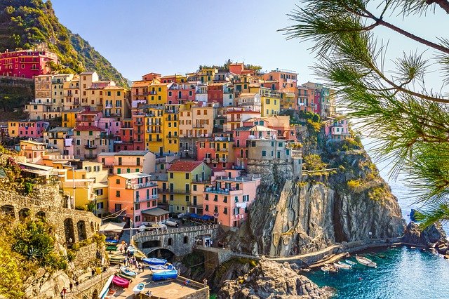 italy,sea,houses,cinque terre,mediterranean,liguria,village,travel,vacations,summer,water,hills,mountain,city,italian,colorful,architecture,